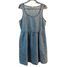 New American Eagle Sleeveless Denim Fit And Flare Dress Blue Denim Chambray Size Large Tall Brand New Without Tags Has Pockets Sleeveless Washed Blue Denim Dress With Pockets, Spring Washed Sleeveless Denim Dress, Sleeveless Washed Blue Denim Dress For Spring, Casual Sleeveless Medium Wash Denim Dress, Sleeveless Cotton Denim Dress, Blue Washed Sleeveless Dress, Sleeveless Dark Wash Denim Vest For Summer, Blue Sleeveless Washed Dress, Sleeveless Washed Dark Wash Denim Dress