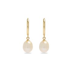 These aren’t your grandmother’s pearls. We’re finding new ways to reimagine this classic gem for the modern woman. At our NYC headquarters, we’re designing new jewelry styles that touch on the latest trends, while still being completely timeless and fairly-priced. Since quality is always top of mind, we use only freshwater-cultured pearls, set in gold that won’t tarnish or flake. While they may not be an heirloom yet, they’ll be something that you can pass down to the next generations. 14k Yello Classic Everyday Luxury Jewelry, Classic Teardrop Pearl Earrings For Everyday, Classic Teardrop Pearl Earrings For Everyday Elegance, Everyday Classic Teardrop Pearl Earrings, Elegant Yellow Gold Pearl Earrings With Polished Finish, Modern Yellow Gold Pearl Earrings For Formal Occasions, Everyday Luxury Timeless Pearl Jewelry, Modern Jewelry With Pearl Charm, Modern Pearl Pendant Earrings