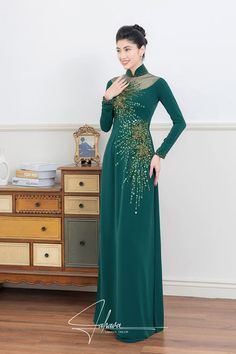 Modern cut out beaded ao dai – LAHAVA Green Ao Dai, Couple Dress Matching, Ao Dai Vietnamese, Modern Ao Dai, Couple Dress, Garment Cover, Satin Pants, Leaves Pattern, Matching Pants