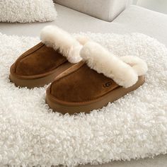 Curly Sheepskin Lining Curly Sheepskin Insole Eva Outsole Size 6-7-8-9 Chestnut Ugg Scuffette Slippers, Slippers Ugg, Custom Window Blinds, Bathroom Towel Hooks, Area Rug Pad, Robe And Towel Hooks, Cleaning Curtains, Lantern Floor Lamp, Fluffy Slippers