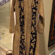 Beautiful Hand Embroidered Black And Gold Jacket. Black And Gold Jacket, Indian Jackets, Gold Jacket, Make Color, Beautiful Hand, Black And Gold, Hand Embroidered, Custom Made, Coats Jackets