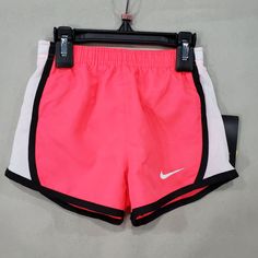 Nwt. Racer Pink / Black Lined Bin Ss S Nike Stuff, Bday Stuff, Girls Nike Shorts, White Running Shorts, White Nike Shorts, Basketball Stuff, Nike Tempo Shorts, Black Nike Shorts, Preppy Spring