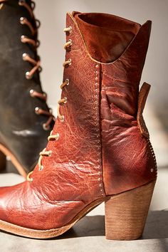 We The Free Canyon Lace Up Boots | Free People Short Dress With Boots, Bohemian Boots, Hippie Boots, Santa Boots, Free People Shoes, Vintage Boots, Leather Boots Women, Boots Fall, Pull Up