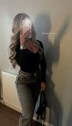 Ivy Asia Outfit, Winter Date Day Outfit, Uk Baddie Outfits, School Outfits Winter, Stockholm Outfits, Dressy Outfit, Fasion Outfits, Winter Fashion Outfits Casual, Chic Fall Outfits