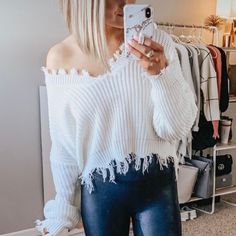 S 4-6 M 8-20 L 12-14 New Boutique Item White Stretch V-neck Sweater For Fall, Casual Stretch V-neck Sweater, Cozy V-neck Sweater For Spring, White Stretch V-neck Sweater For Spring, Cozy Room Decor, Pullover Sweater Women, Cozy Room, Christmas 2024, Beach Look