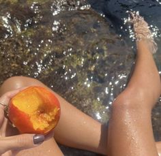 a girl eating peach in turqois sea/ ocean one leg in the sea aesthetic summer photo idea I Need Vitamin Sea, Italian Summer, Summer Feeling, Summer Dream, Summer Photos, European Summer, Summer Aesthetic, Wabi Sabi, Hot Summer