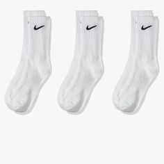 6 Pairs These Nike Sock 6 Pack Are Moisture Wicking Helps Keep Feet Dry And Comfortable . Supportive Fit With Arch Compression. Reinforced Heel And Toe For Enhanced Durability. Performance Cotton Lightweight Crew . Good Everyday Sock . Nwt In Packaging Quick Shipping Bundle And Save Long White Nike Socks, Nike Socks Women, White Nike Socks, Long White Socks, Nike Crew Socks, Nike Stock, Wishlist Christmas, Socks Nike, Bday List