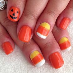 Candy Corn Nails, Spooky Ideas, Halloween Nails Diy, Holloween Nails, Cute Halloween Nails, Pumpkin Nails, Seasonal Nails, Ideas For Halloween