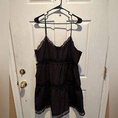 Express Black Lace Ruffle Dress Bnwt Size - Xl *Cat Friendly Home Gold Sequin Blouse, Laceup Dress, Black Suede Dress, Lace Ruffle Dress, Black Floral Print Dress, Womens Floral Dress, Ribbed Knit Dress, Suede Dress, Black Sleeveless Dress