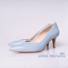 "Beautiful pumps made of high-quality grain leather set on a slim, comfortable heels. Stylish classic model in  on a heel are a proposition for women who value classic elegance and comfort of use The insole made of a soft calfskin ensures comfort of use. Slim sole and delicately pointed toes optically slim the feet.  Classic pumps with a simple cut without unnecessary decorations are a basic element of everyday, business and evening outfits. Whatever your style, the pumps will look just as good with wedding dress, casual outfit and jeans. BRAND: Anna Maratti MATERIAL: grain leather LINING: calf leather SOLE: synthetic HEEL HEIGHT: 7 cm = 2.7 \" FIT: regular width Sizes US, EU, UK and feet dimensions 5 US / 36 EU / 3 UK insoles length 23.5 cm = 9.2 inches 6 US / 37 EU/ 4 UK insoles length 2 Leather Kitten Heels With 4-inch Heel For Wedding, Fitted Almond Toe Leather Shoes For Wedding, Leather Wedding Shoes With 4-inch Open Heel, Formal Wedding Shoes With 4-inch Heel, Fitted Leather Wedding Shoes With 4-inch Heel, Open Heel Court Shoes With Padded Heel, Elegant Low Heel Leather Shoes For Spring, Elegant Low Heel Leather Shoes For Evening, Elegant Heels With Medium Width And Open Heel