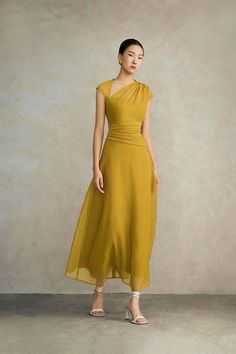 Mean Blvd, Elegant Dresses Classy, Ankle Length Dress, Layered Skirt, Mode Vintage, Classy Dress, Chic Dress, Yellow Dress, Modest Fashion