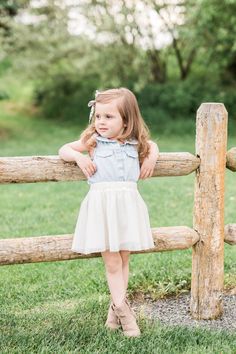 Kid Portraits, Toddler Photoshoot, Children Photography Poses, Toddler Photos, Toddler Photography, Foto Tips, Kids Photoshoot, Childrens Photography, Shooting Photo