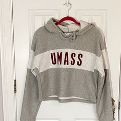 Brand New, Reverse Weave Champion Hoodie! Cute And Boxy Fit!! Such A Comfortable Material!! White Champion Hoodie, Champion Cropped Hoodie, Blue Champion Hoodie, Umass Amherst, Purple Crewneck, Champion Pullover, Hoodie Cute, Crop Top Hoodie, Champion Reverse Weave