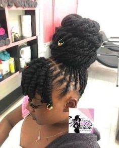 Afro Hair Woman, Dreads Styles For Women, Blond Ombre, Dreads Girl, Dreadlock Styles, Dreads Styles, Goddess Locs