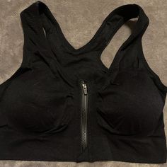 Nwt Sports Bra With Zipper In The Front. Sporty Black Activewear With Zipper Closure, Black Sportswear Activewear With Zipper Closure, Black Stretch Activewear With Zipper Closure, Black Sporty Top With Zipper Closure, Sporty Black Top With Zipper Closure, Sporty Black Tops With Zipper Closure, Black Sports Top With Zipper Closure, Casual Black Sports Bra For Sports Season, Black Sports Tops With Zipper Closure