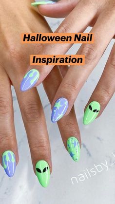 Ghost Flame Nails, Tropical Halloween Nails, Buzz Light Year Nails, Green Halloween Nails, Hippie Nail Art, Alien Nails, 90s Nails, Nail Practice, Witchy Nails