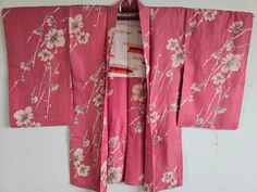 https://antiqueshopjunna.etsy.com Japanese Silk Kimono, Haori Jacket. Antique MEISEN 100% Silk Condition is very good. Size: Body length 94cm Width 58cm Sleeve length 60cm Shipping: Items are shipped via International e-packet light. (Include Tracking) Delivery will take an AVERAGE of 2~3weeks. Caution: Import duties, taxes, and charges are not included in the item price or shipping cost. These changes are the buyer's responsibility. Please check with your country's customs office to determine w Vintage Floral Print Kimono, Silk Kimono Jacket, Haori Jacket, Kids Jackets, Kny Oc, Japanese Silk, Silk Kimono, Kimono Dress, Kimono Jacket