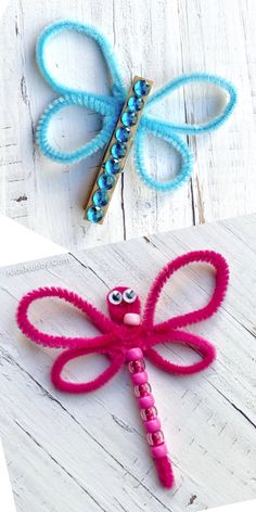 two pictures of dragonflys made out of yarn and beaded beads, one is pink and the other is blue