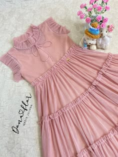 Kids Dress Collection, Girls Dresses Diy, Kids Blouse Designs, Girls Dresses Sewing, Long Gowns, Kids Frocks Design