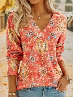 Boho Red Flower Print V-Neck Top Lady Style, 60 Fashion, Estilo Chic, Styl Boho, Winter Tops, Plus Size Top, Boho Casual, Boho Summer, Print Sweatshirt