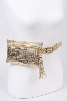 Black Snake Skin, Black Fanny Pack, Chic And Curvy, Positive Body Image, Black Snake, Animal Skin, Body Image, Fanny Pack