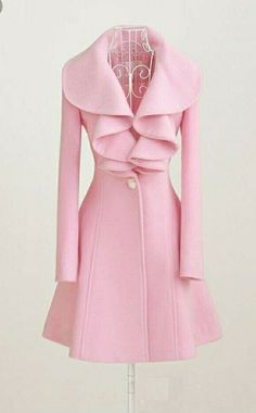 Pink Peacoat, Mode Retro, Elegant Gothic, Dior Vintage, Long Wool Coat, فستان سهرة, Pink Coat, Woolen Coat, Turndown Collar