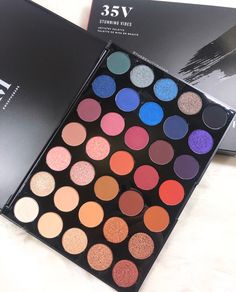 Birthday Eyeshadow, Morphe Cosmetics, Morphe Eyeshadow Palette, Nails Birthday, Morphe Eyeshadow, Morphe Palette, Buy Makeup, Makeup Wishlist, Makeup Pallets