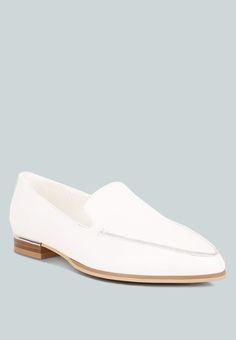 RICHELLI metallic sling detail loafers in White#color_White Modern White Slip-ons For Work, Formal Spring Flats With Metal Feet, Modern White Flats For Work, Formal Flats With Metallic Accents For Spring, Chic White Slip-ons For Office, Elegant White Slip-ons For Office, Modern White Flats For Formal Occasions, Modern White Formal Flats, Modern White Loafers For Work