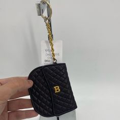 Bally Coin Purse Black/Gold 3x1x4 All Closures Are Functional. The Items Shows Signs Of Wear From Normal Use Like Creasing In Material. Please Refer To Photos For Further Information. Bally Bag, Purse Black, Wallets, Coin Purse, Coin, Purse, Man Shop, Wallet, Signs