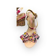 *Pink Floral Bow & Braid Platform Wedge Heels Featuring An Eye Catching Bow Detail. Betsey Johnson 100% Authentic Style: Platform Wedge Sandals Style Name: Carie Color: Pink Floral Made Of Man Made Materials Ankle Buckle Closure .75" Platform W 4" Heel Look Brand New