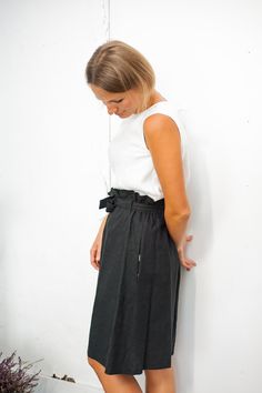 Washed black linen skirt. Linen skirt with pockets. Linen skirt for women. Aline linen skirt. Soft midi linen skirt. Pockets sewn on the sides of the skirt. The part of the belt is embedded with rubber, which is covered with a linen belt. The skirt is comfortable and easy to care for. Pockets sewn from a different fabric in black white polka dot. Linen will warm you when cold and will not let you get overheated, it is very body-friendly. Model wearing size M. On the photo grey skirt size: Best f Linen Midi Skirt For Work, Linen Lined Skirt For Workwear, Linen Maxi Skirt With Pockets For Work, Knee-length Linen Skirt For Work, Casual Black Linen Skirt, Relaxed Linen Workwear Skirt, Linen Skirt For Workwear, Relaxed Linen Skirt For Workwear, Linen Pleated Skirt For Work