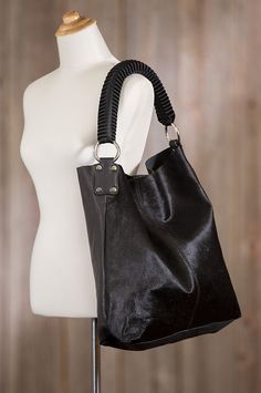 Cowhide leather gives this tote a gently wrinkled surface in back, while the front displays cowhide hair-on leather with a soft vogue finish. Cowhide Leather, Vogue, Tote Bag, Shoulder Bag, Free Shipping, Leather, Hair