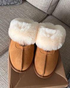 This gorgeous Ugg slippers will arrive to you in 1-4 weeks. They are well packed in UGG box and packaging. It is a great comfortable and well insulated slipper with modern look. I recommend sizing up for more comfort as it is a thick outer layer.  Free shipping to over UK