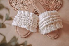 Flat Macrame Sandals Handmade Sandals Summer Sandals - Etsy Macrame Tas, Macrame Sandals, Macrame Headband, Diy Sandals, Makramee Diy, Diy Crochet Bag, Macrame Dress, Fashion Shoes Sandals, Crochet Sandals