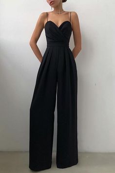 Zipper Jumpsuit, Chiffon Jumpsuit, Colorful Jumpsuit, Wide Leg Romper, Loose Jumpsuit, Outfit Chic, Jumpsuit Elegant, Jumpsuit Pattern, Mode Casual