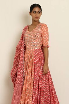 Light peach kurta with floral embroidered and foil print detail. Paired with printed dupatta.
Components: 2
Fabric: Cotton Mul
Neckline: V neck
Sleeve Length: Elbow
Color: Peach
Printed
Printed dupatta
Tassel sleeves - Aza Fashions Tassel Sleeves, Anarkali With Dupatta, Embroidered Anarkali, Printed Dupatta, Light Peach, Foil Print, Anarkali, Aza Fashion, Fabric Cotton