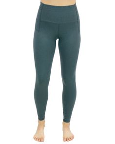 Green Fleece Lined Leggings With Pockets Treat your legs this season to our Fleece Lined Pocket Leggings! We created these fleece lined leggings with pockets all thanks to your requests! Trust us when we say these leggings are next level cozy - soft, non-bulky, brushed fleece interior keeps your legs toasty warm in chilly temps, while the high yoga style waistband makes sure your look stays flattering and comfortable. These fleece lined leggings with pockets are the perfect solution for staying Fleece Lined Leggings, Grace And Lace, Yoga Style, Lined Leggings, Leggings With Pockets, Jean Jeggings, Yoga Fashion, Pocket Leggings, Short Leggings