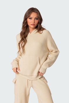 Wynter Oversized Knit Hoodie Hoodie Cream, Celana Fashion, Fabric Matching, Hoodie And Sweatpants, Liberia, Hooded Top, Oversize Knit, Sweatshirt Outfit, Activewear Sets