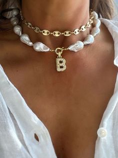 Affordable Trendy Pearl Chain Jewelry, Luxury Pearl Necklace With Colorful Beads, Pearl Ans Gold Necklace, Pearl And Letter Necklace, Affordable Trendy Pearl Necklace Gift, Luxury Pearl Shell Necklace As Gift, Luxury Elegant Chunky Necklace, Luxury Handmade Custom Necklace, Luxury Chic Link Necklace