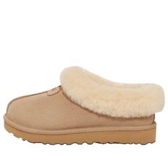 (WMNS) UGG Tazzette Slipper 'Sand' 1134810-SAN Classic Beige Slippers With Round Toe, Classic Beige Round Toe Slippers, Limited Edition Sneakers, Shoe Inspo, Sports Sneakers, Sport Sneakers, Stylish Sneakers, Perfect Pair, Trendy Outfits