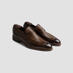 The Brera Ciana Loafer | Italian Men’s Shoes – Scarpe di Bianco Italian Shoes For Men, Italian Men, Italian Shoes, Elegant Shoes, Dress Shoe, Leather Dress, Shoes Men, Shoe Game, Timeless Classic