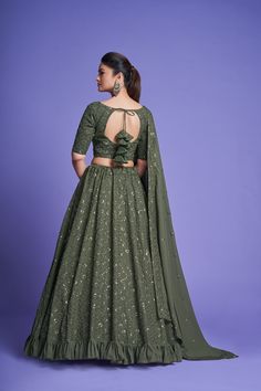 Make a statement in this 3-piece Green Diamond Georgette Thread & Sequins Embroidered Lehenga Choli Set, featuring a floor-length lehenga with 4 meters of flair, a Sweetheart Neck blouse, and a 2.30-meter Dupatta. The no-fuss outfit comes semi-stitched with a standard cancan and canvas attached; plus, customizations are available upon request. Dry Clean only and rock on, fashionista! No of Set - 3-piece set Color- Green Blouse Fabric - Diamond Georgette Blouse Sleeves-Regular Sleeves Size - 1 Me Lengha Blouse Designs, Engagement Saree, Traditional Festival, Simple Lehenga, Half Saree Lehenga, Lehenga Designs Simple, Lehenga Blouse Designs, Green Lehenga, Half Saree Designs