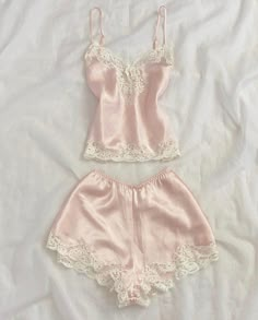 Cute Pjs, Cute Sleepwear, Cute Pajama Sets, Cute Pajamas, 여자 패션, Mode Vintage, Girly Outfits, Dream Clothes, Mode Outfits