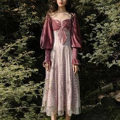 Long Princess Dress, Era Victoria, Gaun Abad Pertengahan, Fantasy Gowns, Fantasy Dress, Mode Inspo, Women Vintage