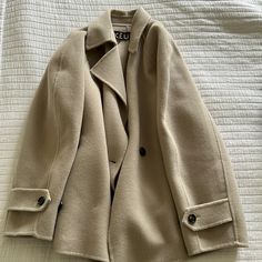 -Brand New -Excellent Condition -Comes From A Pet Free And Smoke Free Environment -W Concept -Warm Gray / Oatmeal Color -Belt Included Oatmeal Color, W Concept, Warm Grey, Wool Coat, Oatmeal, Outfit Inspirations, Jackets For Women, Jackets & Coats, Womens Sizes