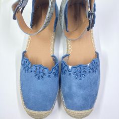 Crown Vintage Espadrilles - Nwot Light Blue With Snake Skin Ankle Strap 6 1/2 New Never Worn All Sales Final Blue Leather Espadrilles With Woven Sole, Blue Leather Espadrilles With Textured Sole, Blue Leather Espadrilles For Beach, Blue Leather Espadrilles For The Beach, Blue Leather Beach Espadrilles, Blue Sandals With Woven Sole And Round Toe, Blue Leather Slip-on Espadrilles, Suede Espadrilles With Round Toe For Vacation, Blue Leather Espadrilles With Round Toe