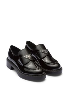 Black Patent Leather Loafers, Prada Loafers, Luxury Hampers, Patent Leather Loafers, Aesthetic Shoes, Carrie Bradshaw, Prada Shoes, Ballet Flat Shoes, Pump Sandals