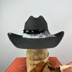 Fitted Fedora For Winter Festival, Winter Festival Fitted Felt Hat, Western Style Sun Hat With Curved Brim, Winter Festival Fedora With Curved Brim, Rigid Hat With Curved Brim For Western-themed Events, Rigid Curved Brim Hat For Western-themed Events, Western Style Costume Hats For Rodeo, Western High Crown Costume Hat For Rodeo, Western One Size Costume Hats For Rodeo