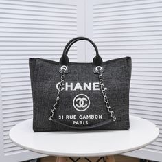 Size: 28 x 25 x 7.5 cm / 11,2 x 10 x 3 inches Worldwide Free Shipping through FedEx or DHL. Includes Shipping bags, dust bag sleeper, care manual, booklet, tag Designer Handbags Chanel, Chanel Tote, Luxury Purses, Handbag Heaven, Chanel Deauville Tote Bag, Black Tote, Evening Clutch Bag, Chanel Handbags, Large Tote