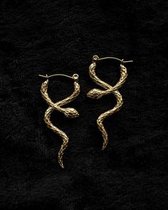 Gold Snake Earrings in Stainless Steel Gold Snake Earrings, Golden Colour, Black Stone Ring, Pagan Jewelry, Snake Jewelry, Snake Bracelet